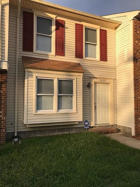 1st image of 5035 Reese Dr N #N