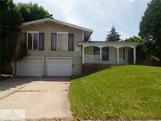 1st image of 2810 Stoneleigh Dr