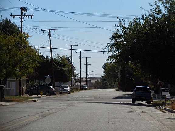 3rd image of 1080 California Ave
