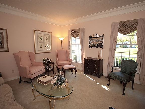 4th image of 6899 Saint Regis Blvd