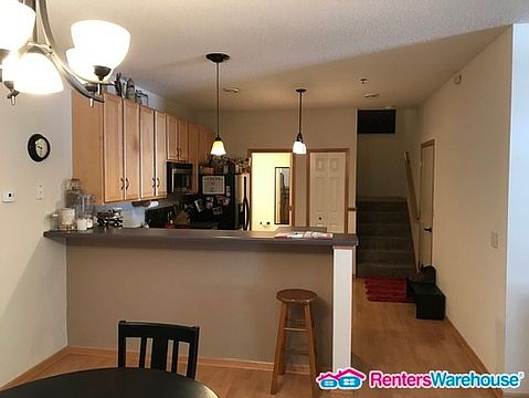 5th image of 311 Frederick Cir