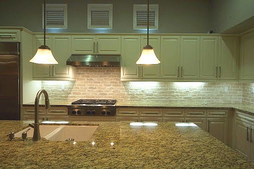 Kitchen Island 