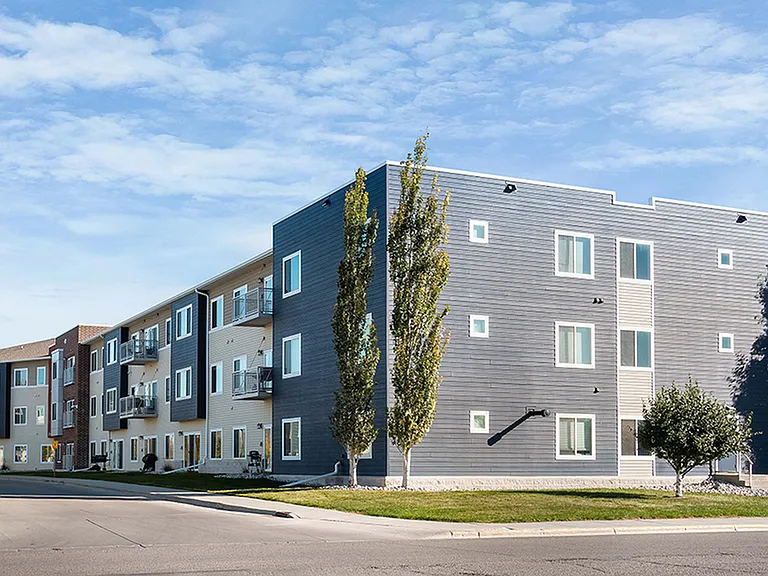 Mallview Apartment - 16x9 Thumbnail