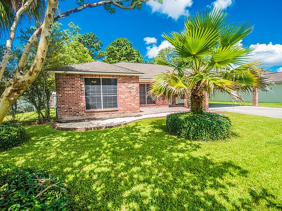 4th image of 108 Avron Dr