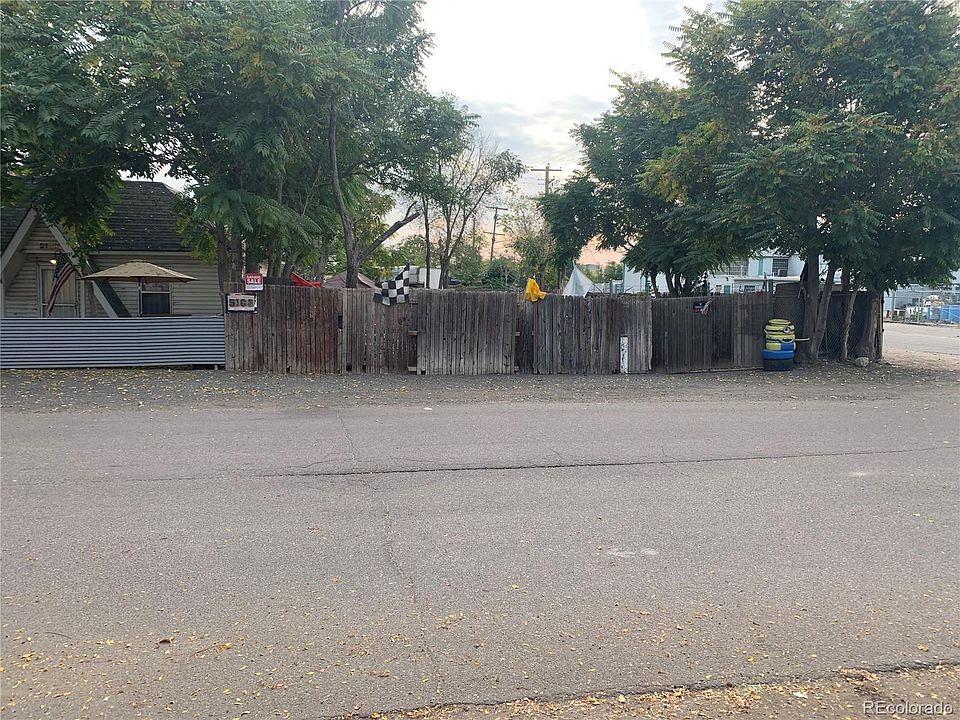 2nd image of 5108 N Clarkson St