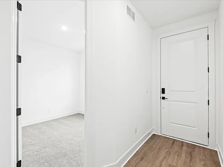 9407 Pacific Elm St — Photo 5