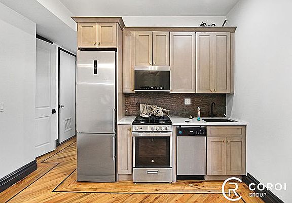 4th image of 222 Malcolm X Blvd #2C