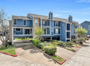 18515 Egret Bay Blvd APT 1003, Houston, TX 77058