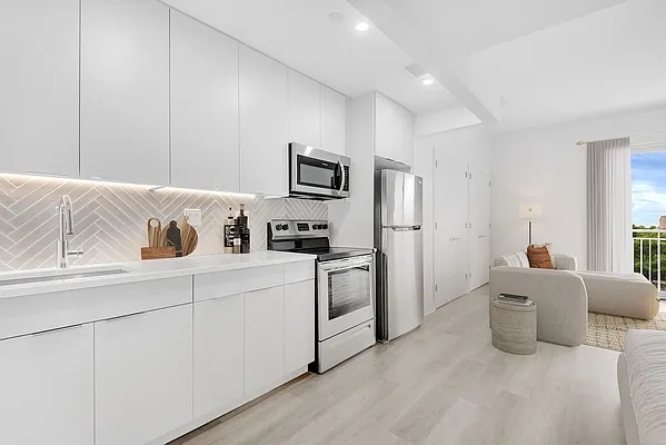 Rented by Douglas Elliman | media 22