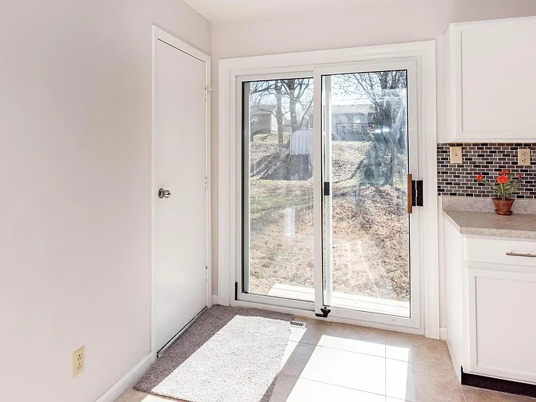 100 E El Cortez Dr — Photo 12