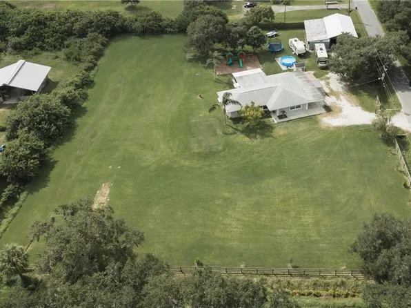 2805 105th St E, Palmetto, FL 34221