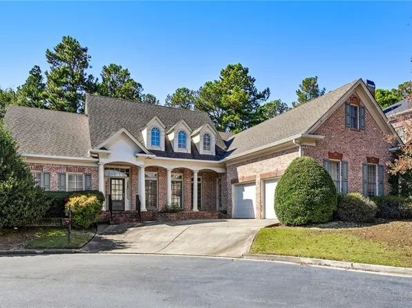 613 Darlington Commons Ct NE, Atlanta, GA 30305