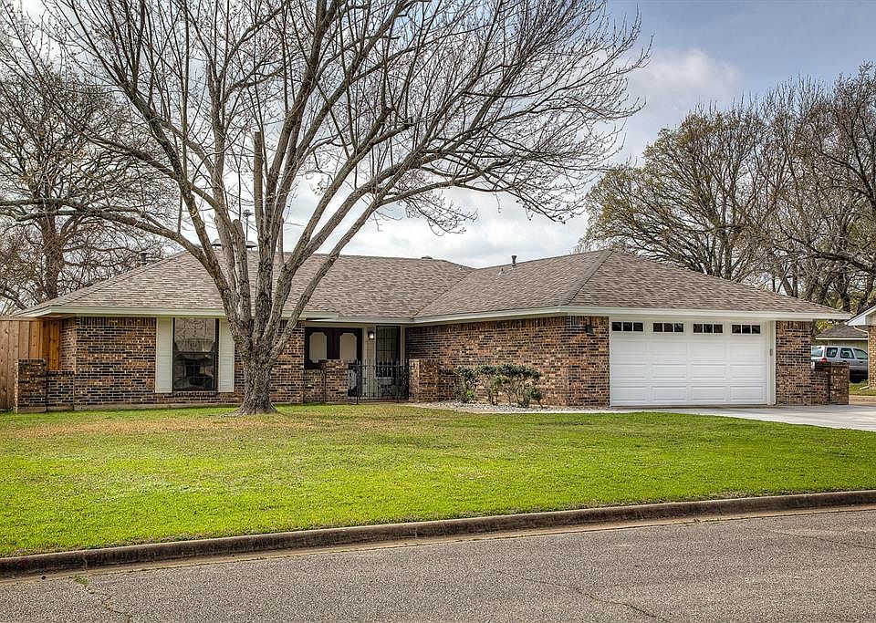 1st image of 1107 Tanglewood Dr