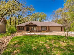 20 Portland Ln, Bella Vista, AR 72715