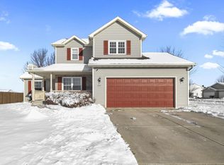 805 Violet Lane, Oregon, WI 53575