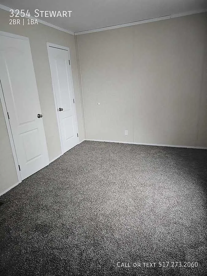 Beautiful 2021 Clayton 2 Bed 1 bath Mobile Home — Photo 3