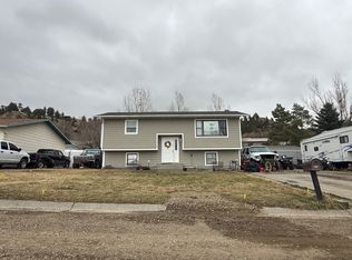 909 Krumheuer Dr, Billings, MT 59101