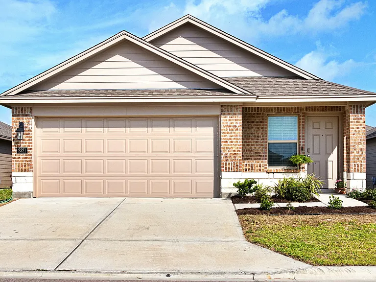 2321 Soothing St — Photo 1