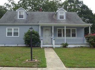 750 4th St, Somers Point, NJ 08244