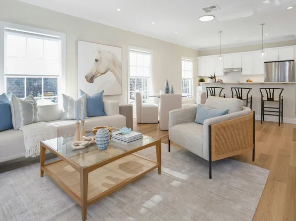 440 Heights Rd, Darien, CT
