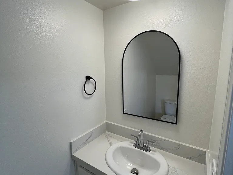 1216 E La Palma Ave — Photo 20