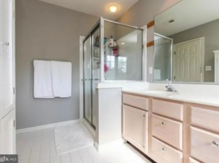 Master Bathoom