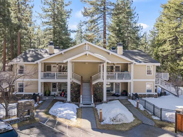 2055 12th St APT 1, South Lake Tahoe, CA 96150