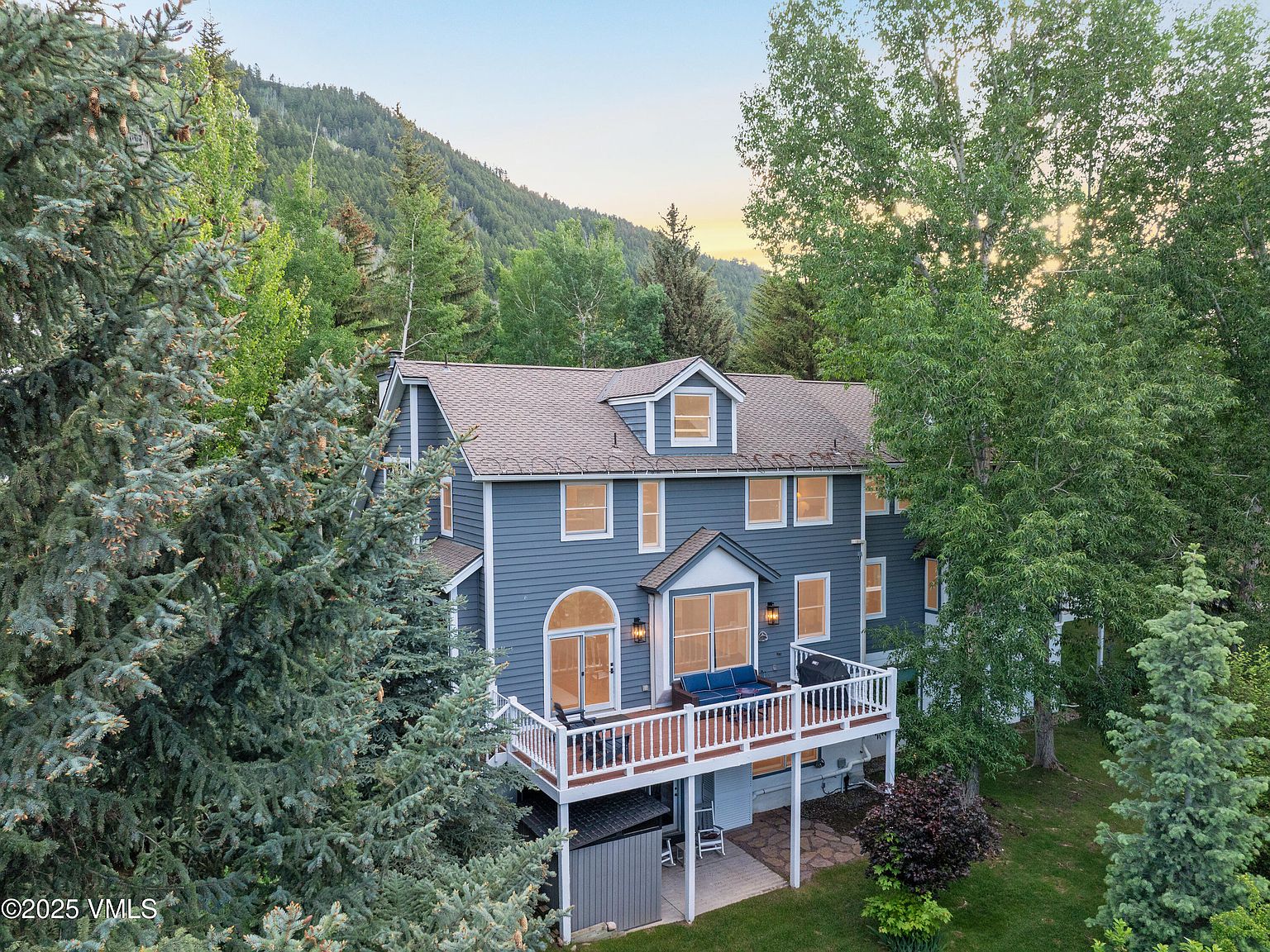 405 Greenwaye Cir #11-A