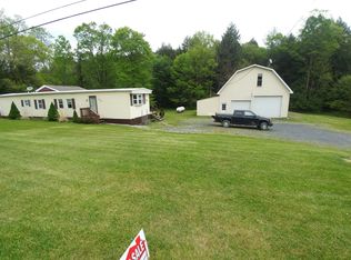 498 Mountain Run Rd, Du Bois, PA 15801