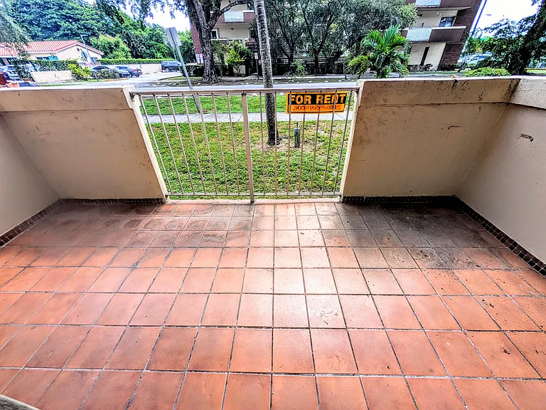 680 Miller Dr #W-103 — Photo 12