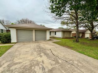 8229 Pearl St, North Richland Hills, TX 76180