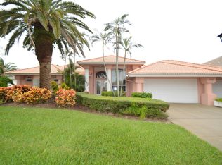 2015 Canterbury Dr, Indialantic, FL 32903
