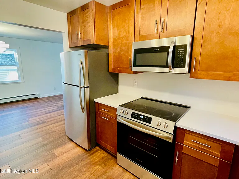 97 W Bridge St #B — Photo 7
