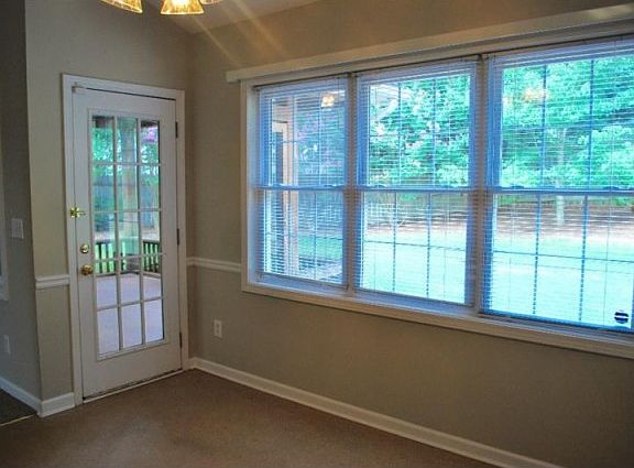 3rd image of 364 Waters Ferry Ct