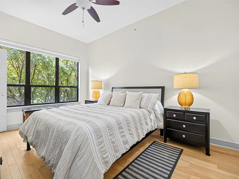 1901 Post Oak Blvd #3210 — Photo 11