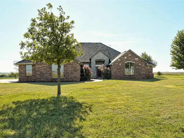 6565 220th St NW, Okarche, OK 73762
