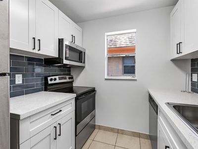 450 SW 2nd Ave APT 205, Boca Raton, FL, 33432