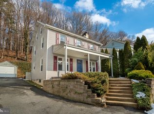 889 Chestnut St, Gap, PA 17527