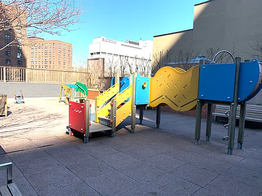 Sold by Living Quest Real Estate Inc. | media 13