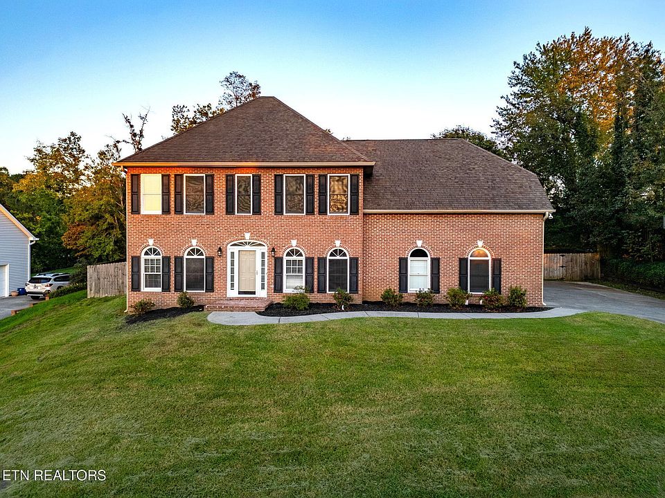 1st image of 1220 Kirby Glen Dr