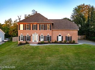 1220 Kirby Glen Dr, Knoxville, TN 37923