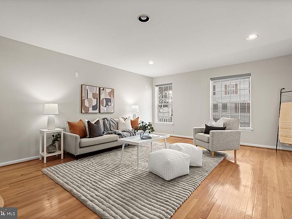 5th image of 1 Johnsborough Ct #43