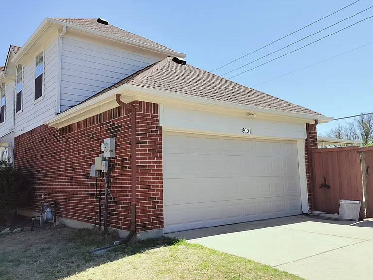 8001 Case Dr — Photo 7