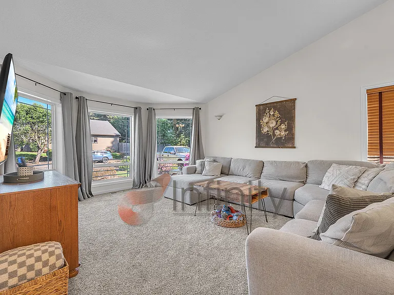 19346 Sunset Springs Dr — Photo 6