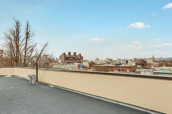 Rented by Metro Prop NY Corp | media 24