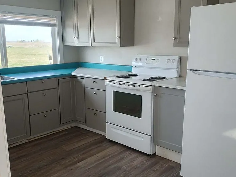 434-454 E 9000 S — Photo 26