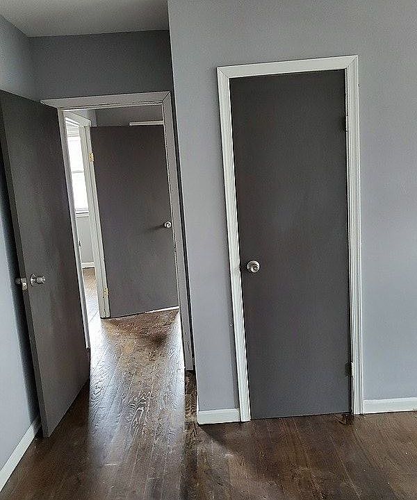 2nd image of 6201 Old York Rd