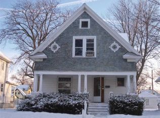 1111 W 15th St, Davenport, IA