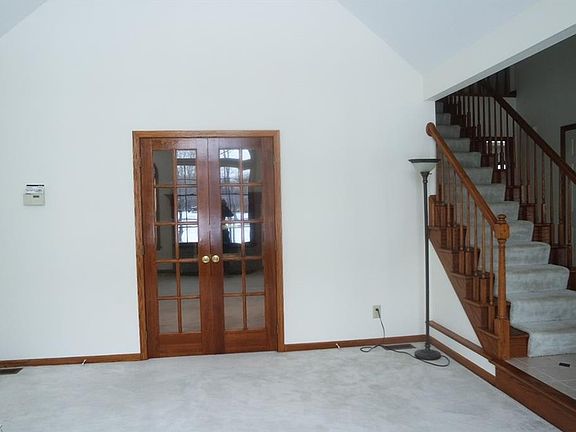 5th image of 11270 Woodie Glen Dr