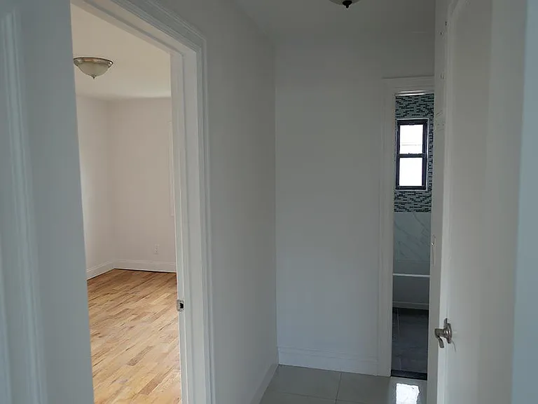 13524 223rd St #2 — Photo 3